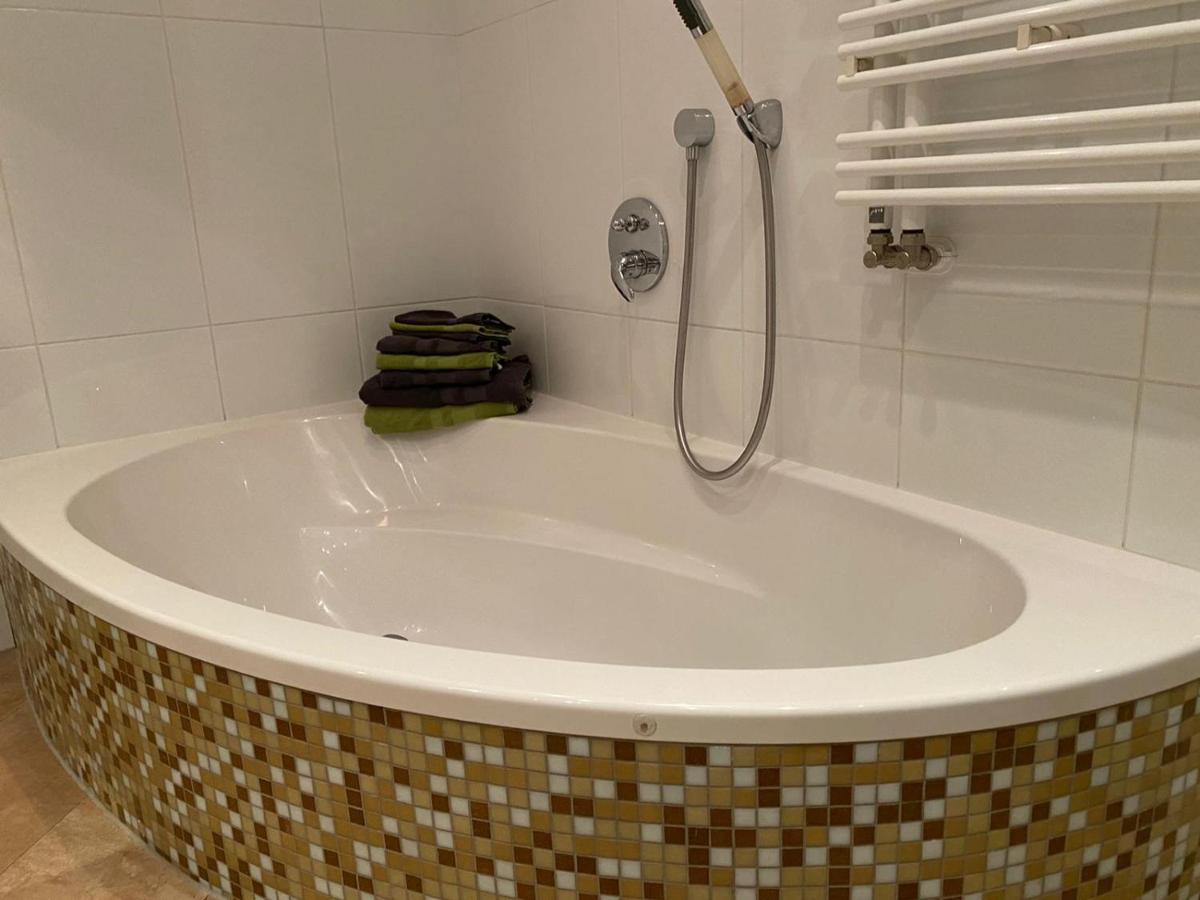Ferienwohnung Sophia Inzing Екстериор снимка